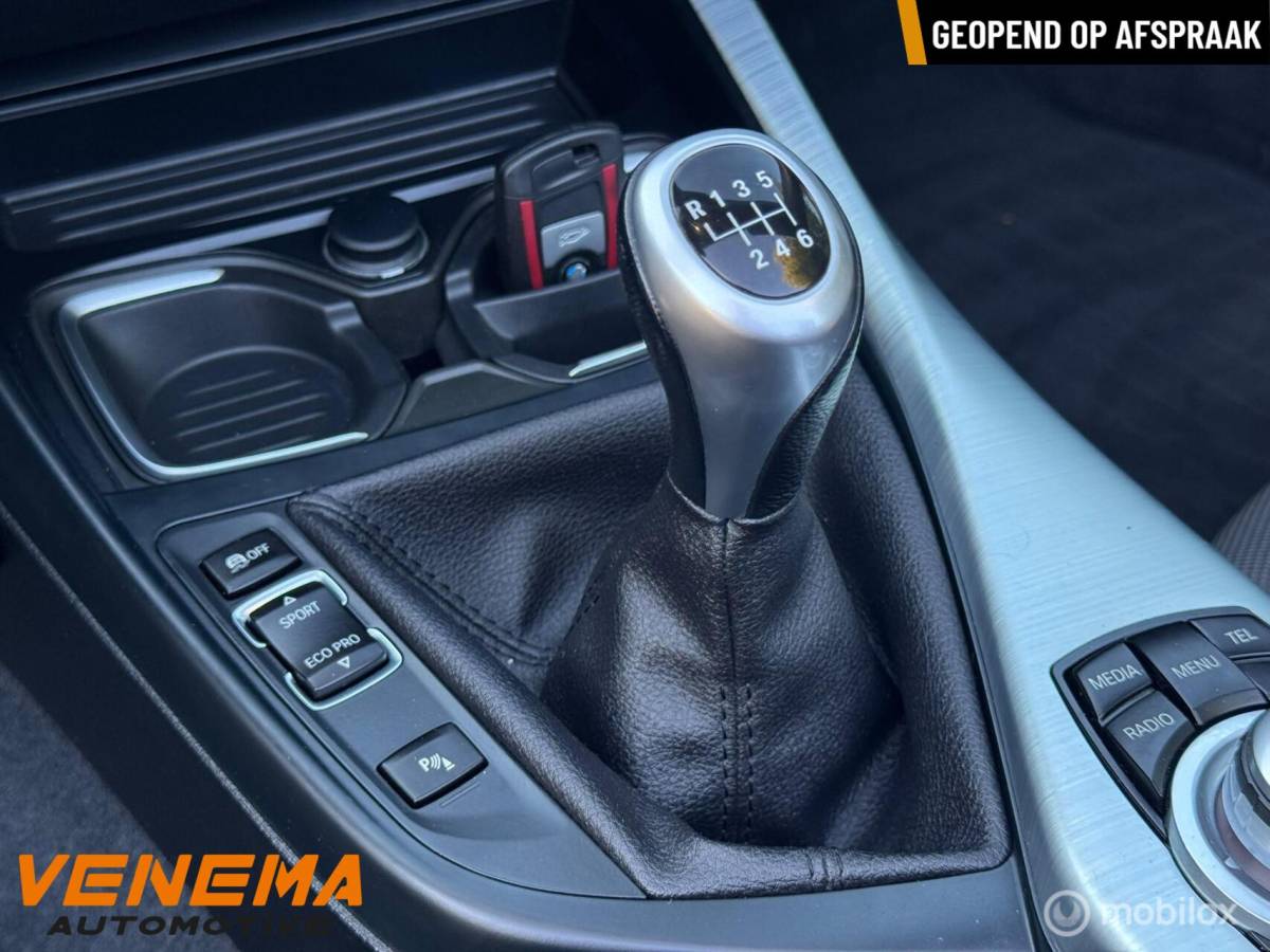 BMW 2 Serie BMW 220i Cabrio Sport Executive|1e Eigenaar|Xenon|LED|6-bak
