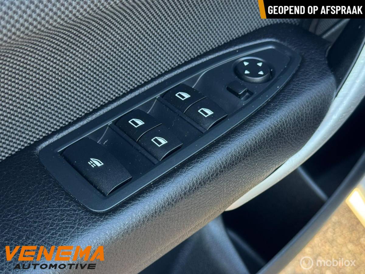 BMW 2 Serie BMW 220i Cabrio Sport Executive|1e Eigenaar|Xenon|LED|6-bak