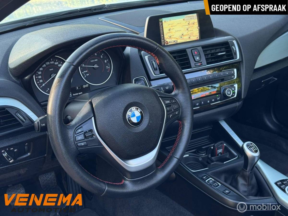 BMW 2 Serie BMW 220i Cabrio Sport Executive|1e Eigenaar|Xenon|LED|6-bak