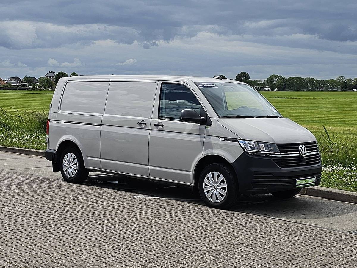Volkswagen Transporter VOLKSWAGEN TRANSPORTER 2.0 TDI t6.1 l2h1 automaat!