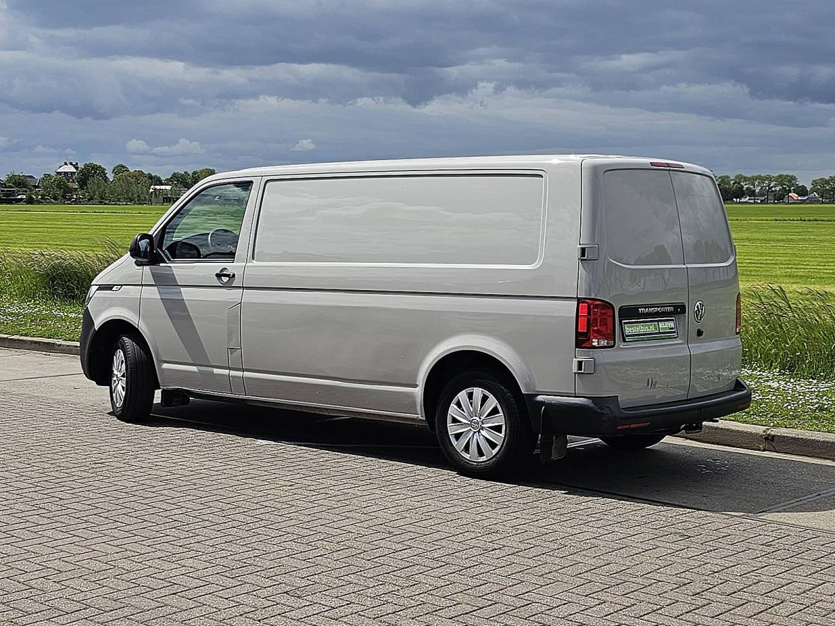 Volkswagen Transporter VOLKSWAGEN TRANSPORTER 2.0 TDI t6.1 l2h1 automaat!