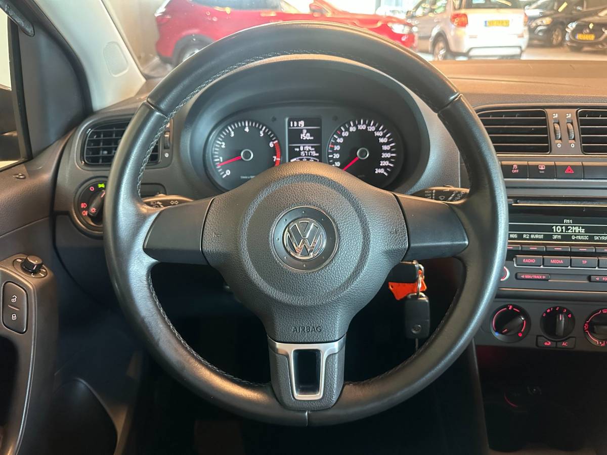 Volkswagen Polo Volkswagen Polo 1.2 TSI 5-DEURS COMFORTLINE|AIRCO|CRUISE CONTROL|TREKHAAK|LM-VELGEN|ISOFIX|nwe APK+ONDERHOUDSBEURT BIJ AFLEVERING