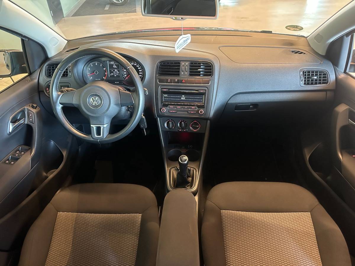 Volkswagen Polo Volkswagen Polo 1.2 TSI 5-DEURS COMFORTLINE|AIRCO|CRUISE CONTROL|TREKHAAK|LM-VELGEN|ISOFIX|nwe APK+ONDERHOUDSBEURT BIJ AFLEVERING