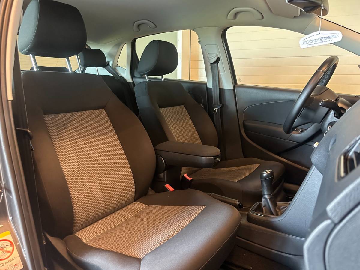 Volkswagen Polo Volkswagen Polo 1.2 TSI 5-DEURS COMFORTLINE|AIRCO|CRUISE CONTROL|TREKHAAK|LM-VELGEN|ISOFIX|nwe APK+ONDERHOUDSBEURT BIJ AFLEVERING