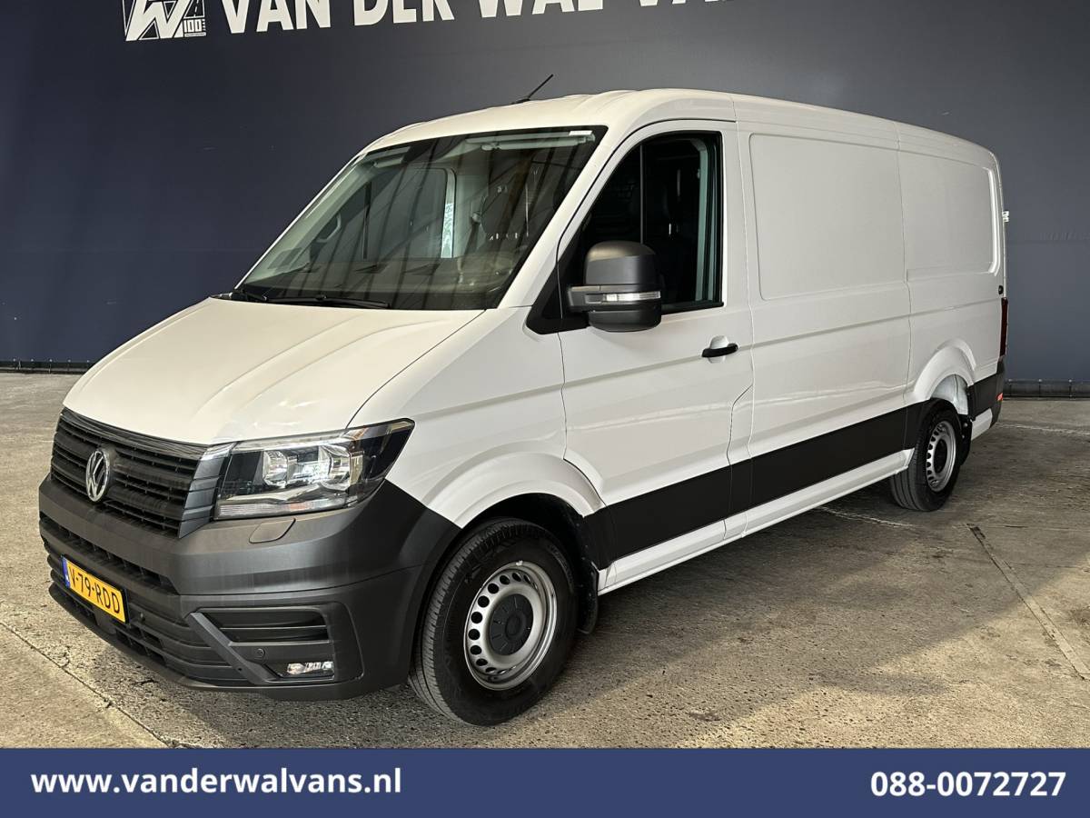 Volkswagen Crafter Volkswagen Crafter 2.0 TDI L3H2 L2H1 Euro6 Airco | Camera | Navigatie | Apple Carplay | Stoelverwarming Android Auto, 2500kg Trekhaak, Verwarmde voorruit, Parkeersensoren, Bijrijdersbank
