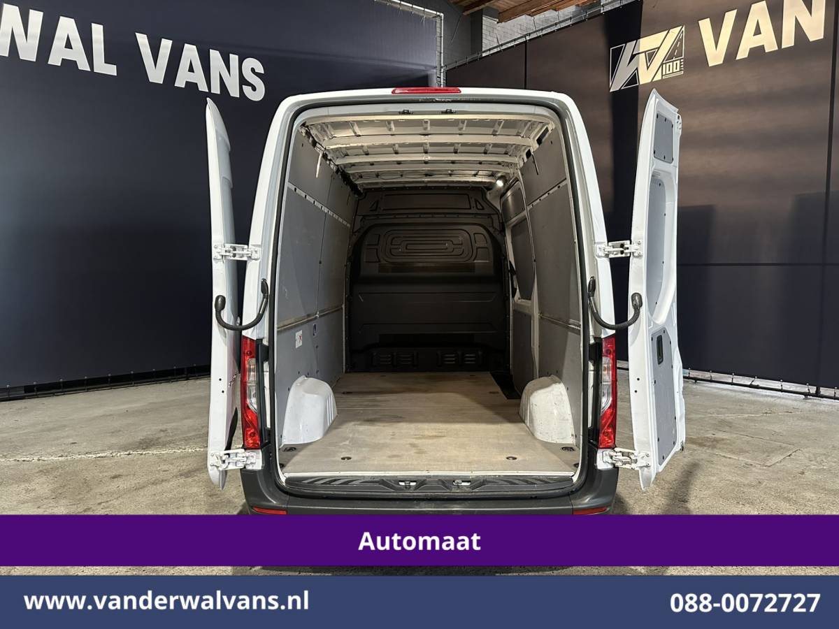 Mercedes-Benz Sprinter Mercedes-Benz Sprinter 317 CDI 170pk 9G-Tronic Automaat 3500kg Trekhaak L2H2 Euro6 Airco | Navigatie | Apple Carplay Android Auto, Bijrijdersbank