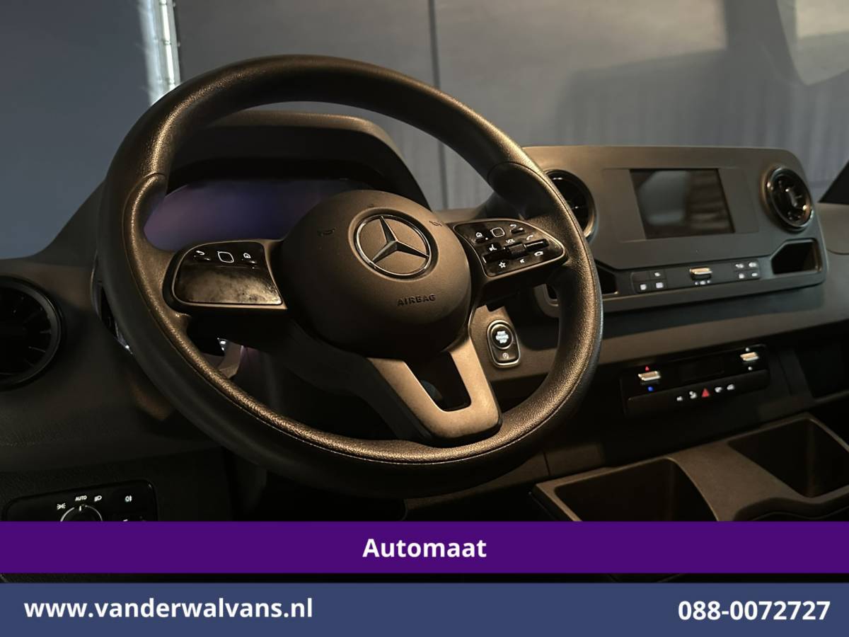 Mercedes-Benz Sprinter Mercedes-Benz Sprinter 317 CDI 170pk 9G-Tronic Automaat 3500kg Trekhaak L2H2 Euro6 Airco | Navigatie | Apple Carplay Android Auto, Bijrijdersbank