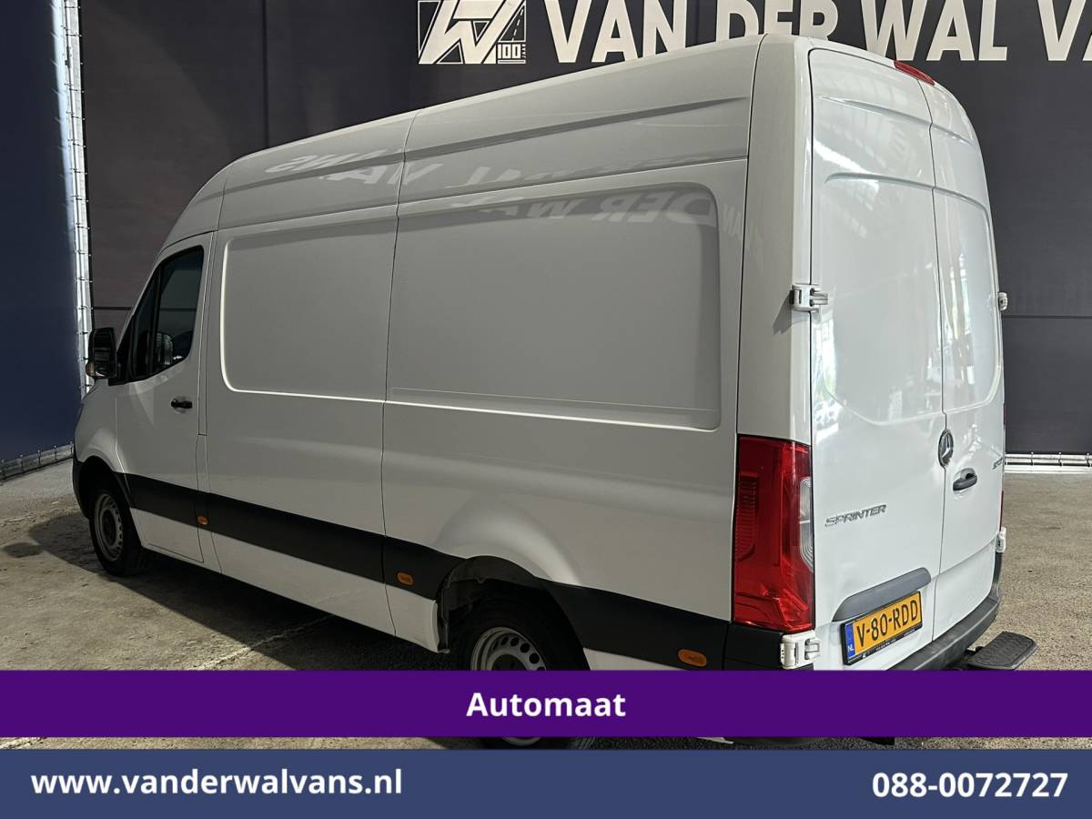 Mercedes-Benz Sprinter Mercedes-Benz Sprinter 317 CDI 170pk 9G-Tronic Automaat 3500kg Trekhaak L2H2 Euro6 Airco | Navigatie | Apple Carplay Android Auto, Bijrijdersbank