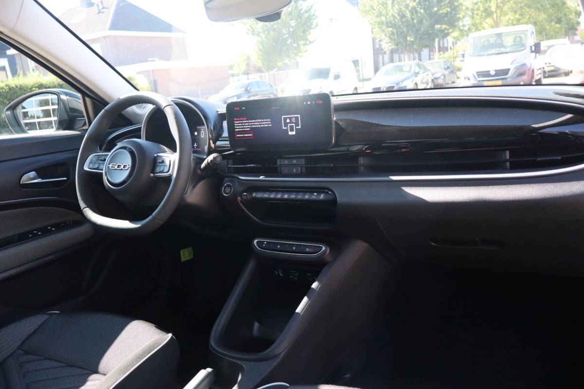 Fiat 600 Fiat 600 1.2 Hybrid Urban
