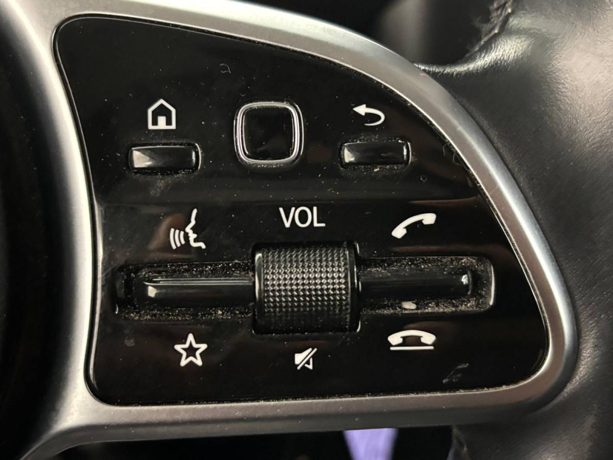 Mercedes-Benz Citan Mercedes-Benz Citan 110 CDI Pro Airco Cruise control Achteruitrijcamera Verwarmde stoel Trekhaak Parkeersensor achter Apple Carplay/ Android Auto