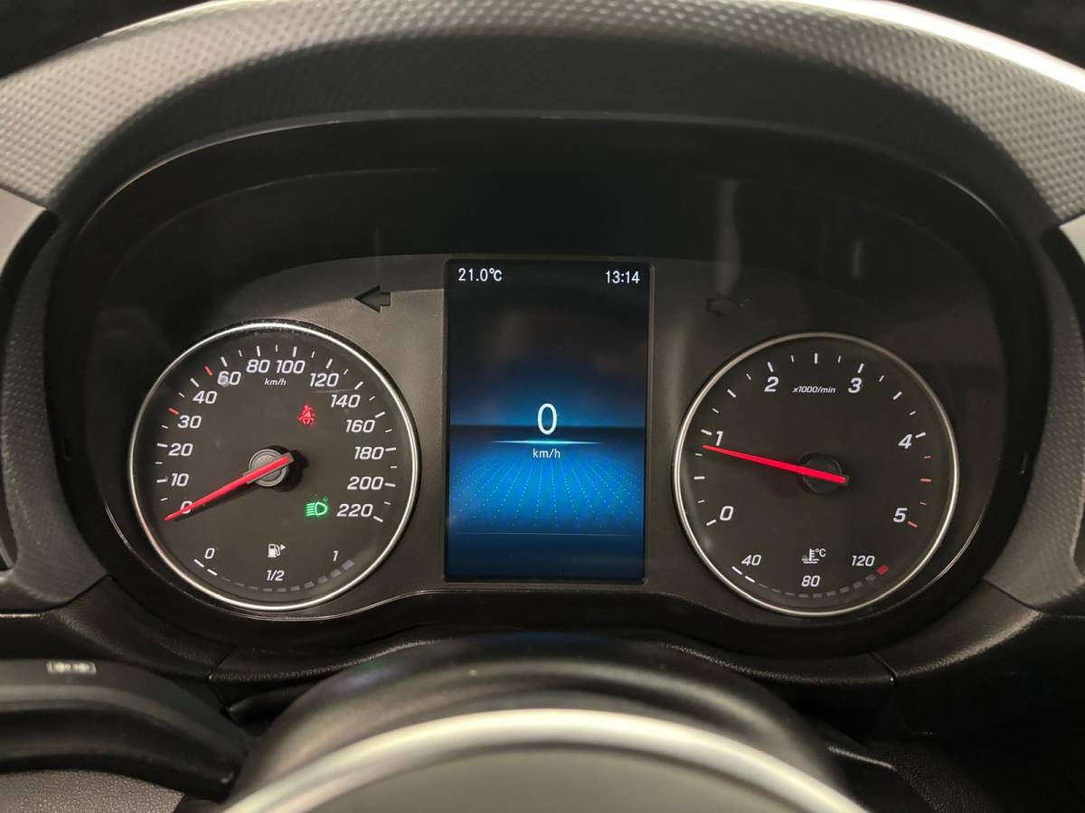 Mercedes-Benz Citan Mercedes-Benz Citan 110 CDI Pro Airco Cruise control Achteruitrijcamera Verwarmde stoel Trekhaak Parkeersensor achter Apple Carplay/ Android Auto