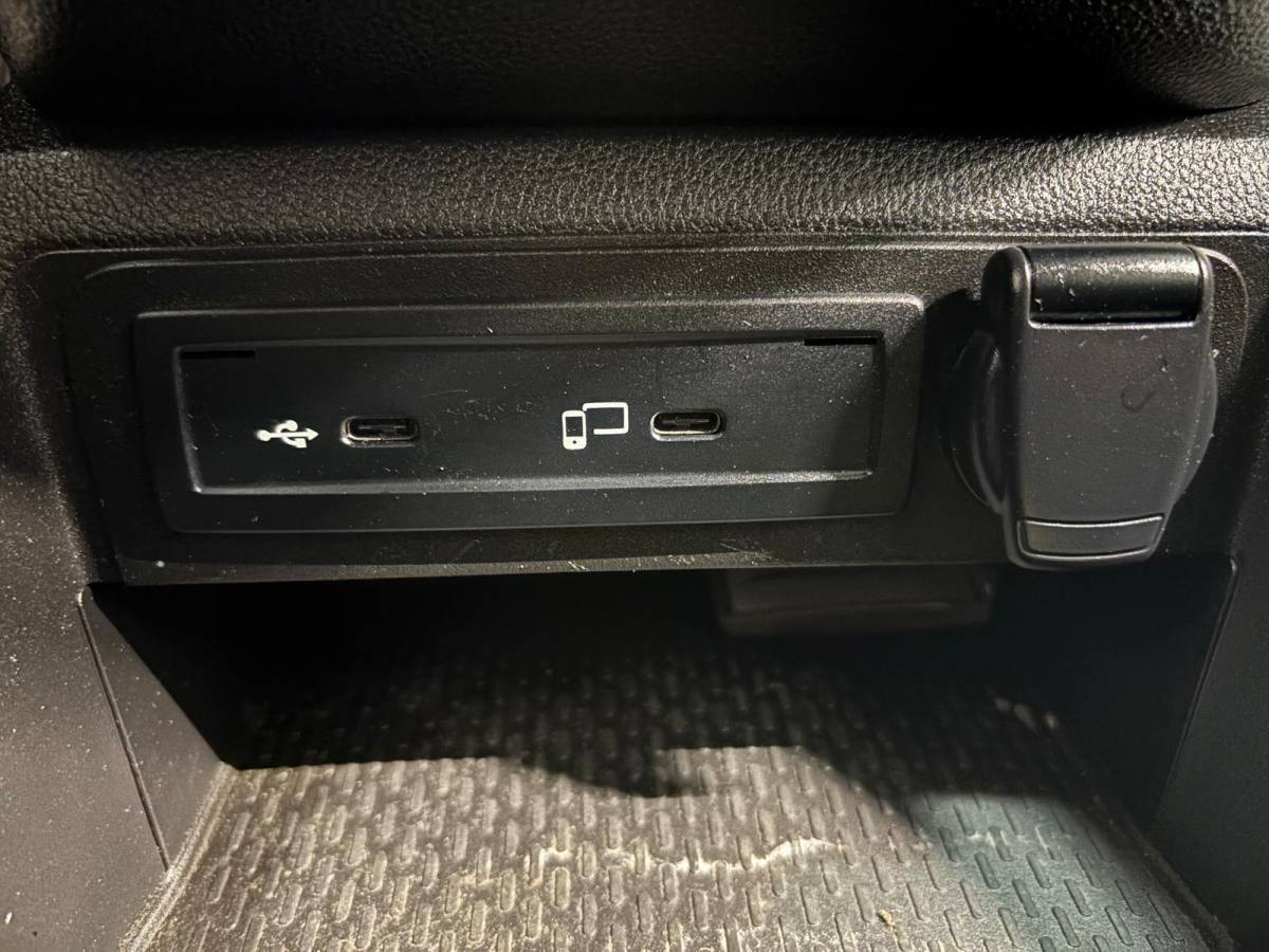 Mercedes-Benz Citan Mercedes-Benz Citan 110 CDI Pro Airco Cruise control Achteruitrijcamera Verwarmde stoel Trekhaak Parkeersensor achter Apple Carplay/ Android Auto