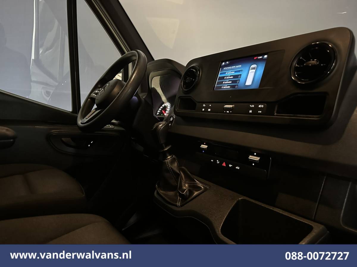 Mercedes-Benz Sprinter Mercedes-Benz Sprinter 317 CDI 170pk L3H2 Euro6 Airco | Camera | Navigatie | Cruisecontrol Parkeersensoren, Bijrijdersbank