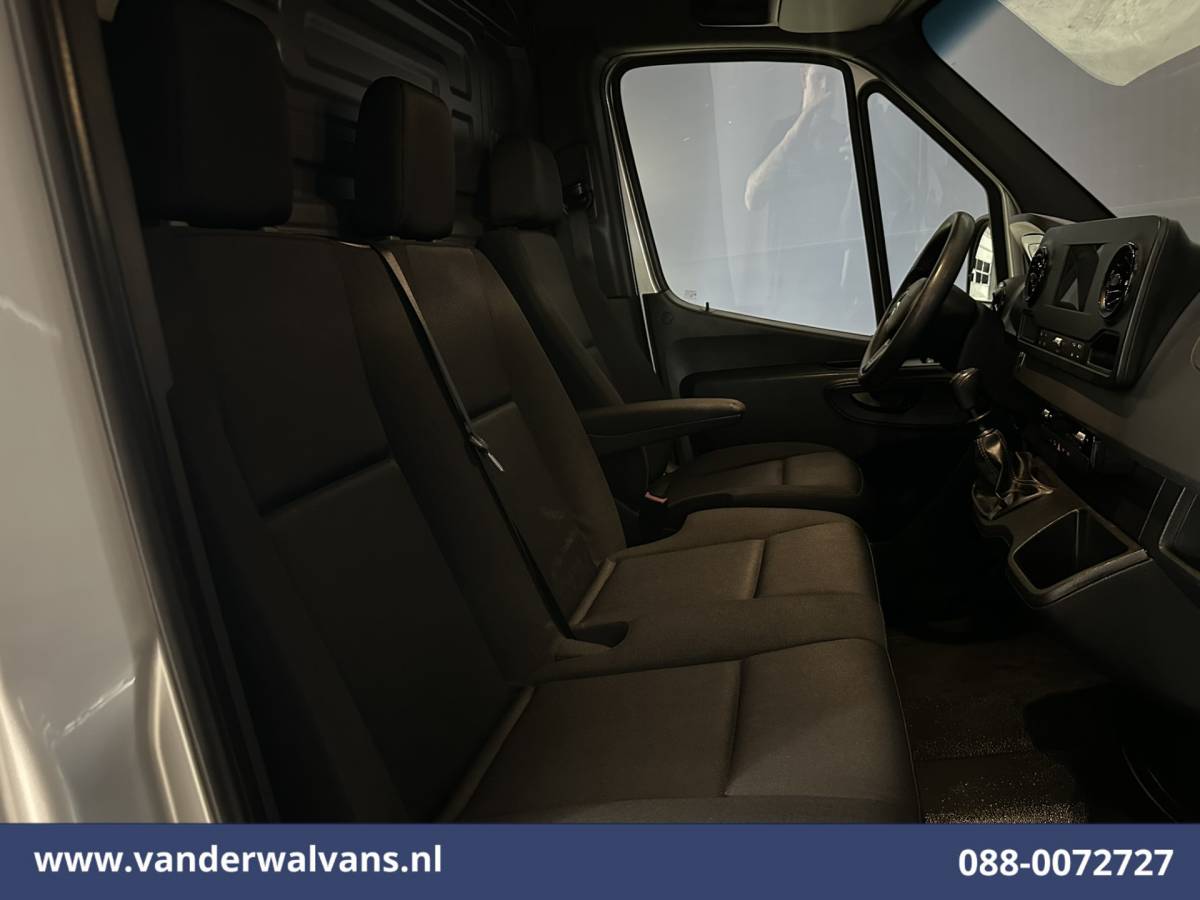 Mercedes-Benz Sprinter Mercedes-Benz Sprinter 317 CDI 170pk L3H2 Euro6 Airco | Camera | Navigatie | Cruisecontrol Parkeersensoren, Bijrijdersbank