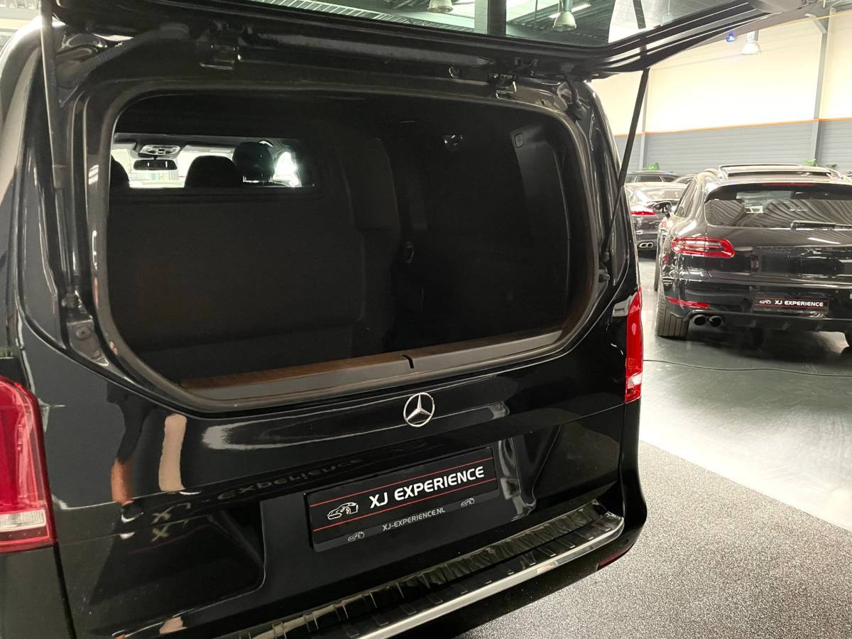Mercedes-Benz V-Klasse Mercedes-Benz V-KLASSE 300d Lang DC Avantgarde/240 PK/PANO/NAVI/MARGE