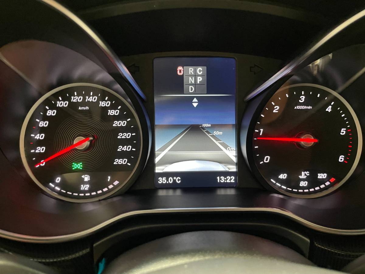 Mercedes-Benz V-Klasse Mercedes-Benz V-KLASSE 300d Lang DC Avantgarde/240 PK/PANO/NAVI/MARGE