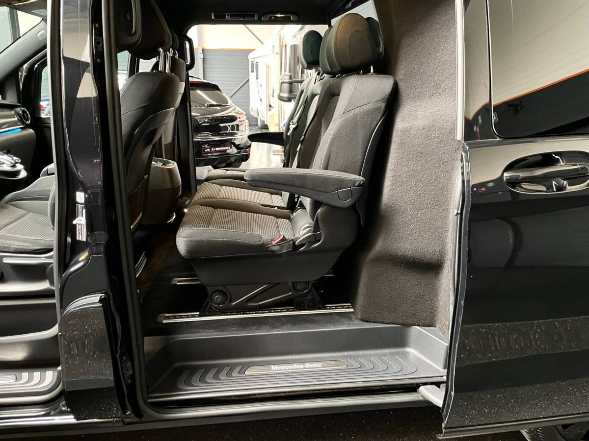 Mercedes-Benz V-Klasse Mercedes-Benz V-KLASSE 300d Lang DC Avantgarde/240 PK/PANO/NAVI/MARGE