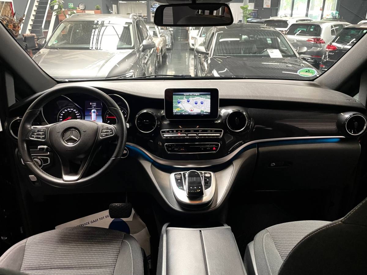 Mercedes-Benz V-Klasse Mercedes-Benz V-KLASSE 300d Lang DC Avantgarde/240 PK/PANO/NAVI/MARGE