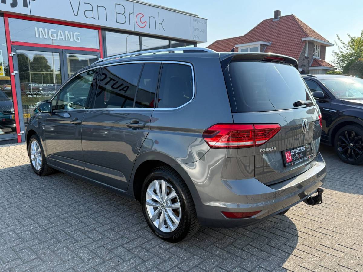 Volkswagen Touran Volkswagen Touran 1.5 TSI Highline Business 7p | Elek. klep