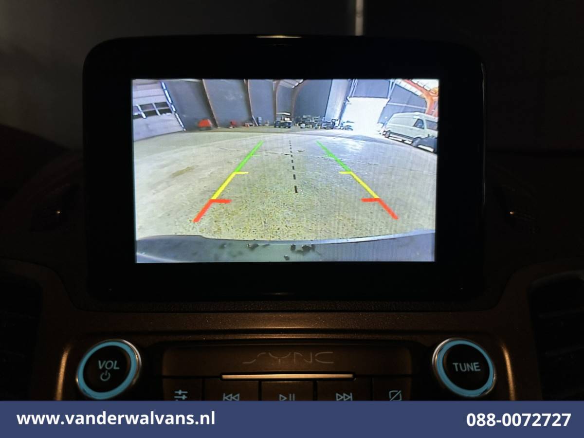 Ford Transit Connect Ford Transit Connect 2.0 EcoBlue 100pk L2H1 Euro6 Airco | Camera | Navigatie | Apple Carplay | LM Velgen Android Auto, Cruisecontrol, Verwarmde voorruit, Stoelverwarming, Parkeersensoren