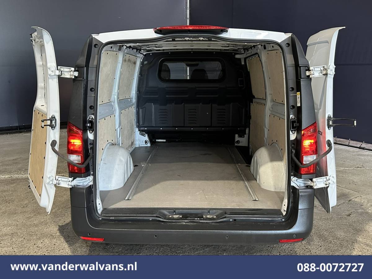 Mercedes-Benz Vito Mercedes-Benz Vito 116 CDI 164pk L2H1 Euro6 Airco | Camera | Navigatie | Apple Carplay | Cruisecontrol Android Auto, Stoelverwarming, Parkeersensoren, Bijrijdersbank