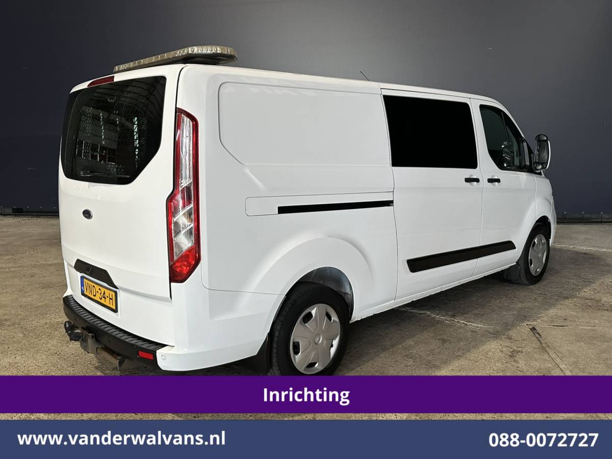 Ford Transit Custom Ford Transit Custom 2.0 TDCI 130pk L2H1 Inrichting Euro6 Airco | Camera | 2800kg Trekhaak | LED | Cruisecontrol Stoelverwarming, Verwarmde voorruit, Parkeersensoren, Achterklep