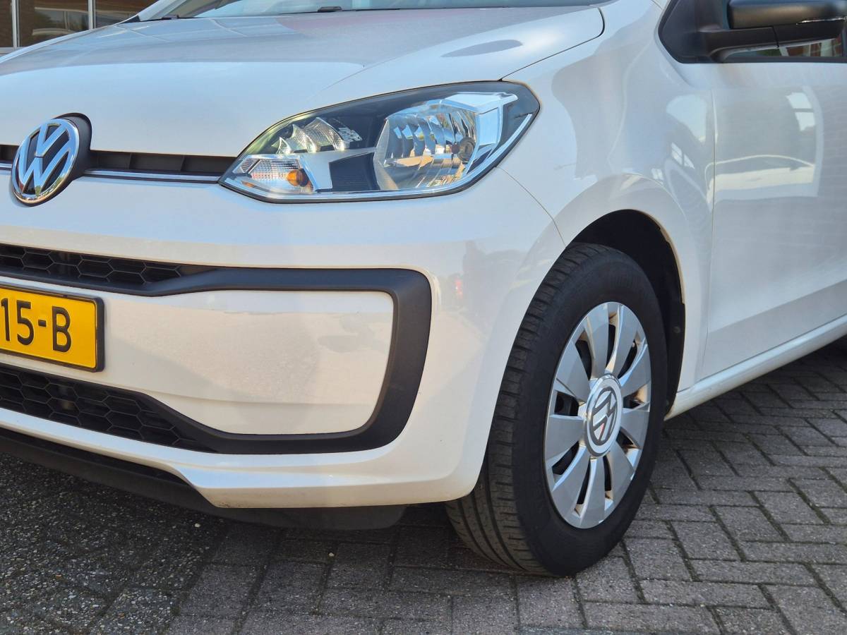 Volkswagen up! Volkswagen Up! 1.0 BMT take up! 60PK 5drs airco, elektr.ramen, radio/cd