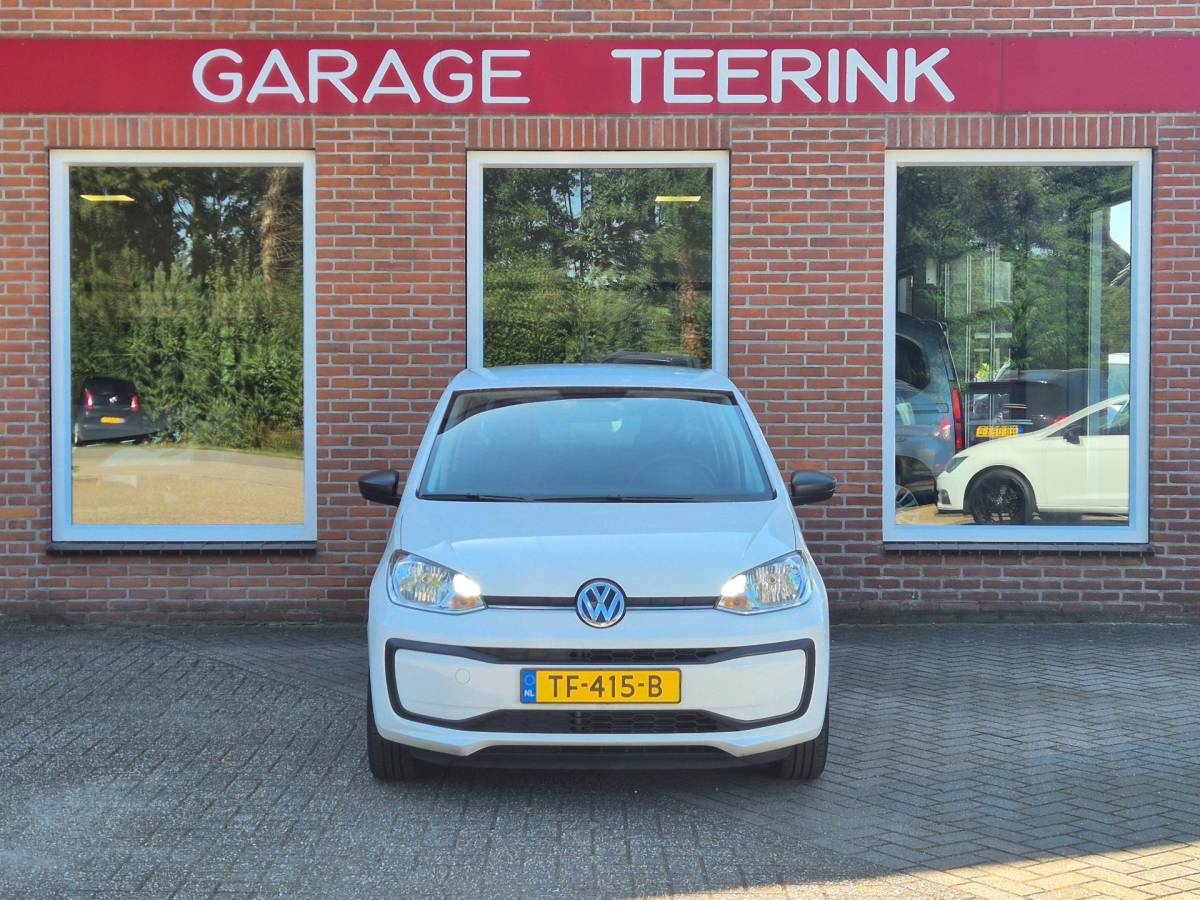 Volkswagen up! Volkswagen Up! 1.0 BMT take up! 60PK 5drs airco, elektr.ramen, radio/cd