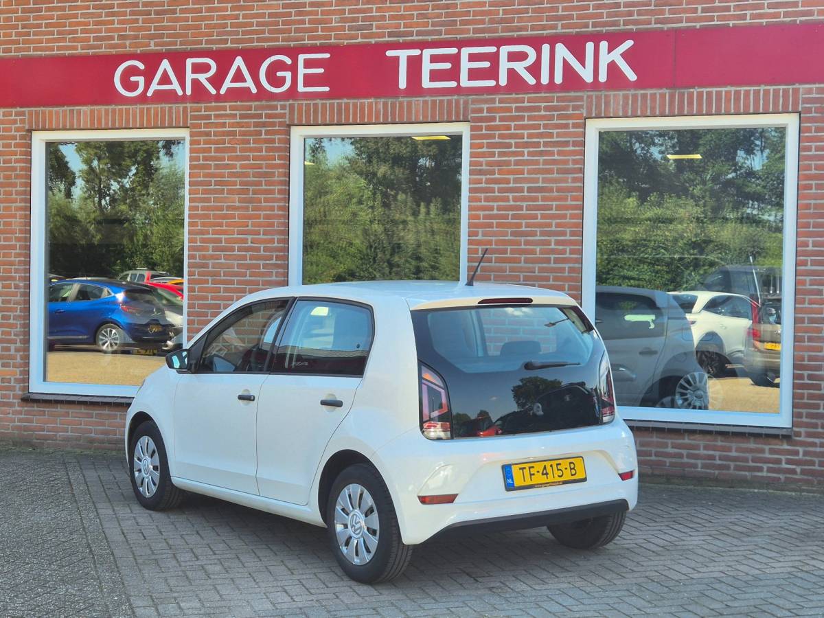 Volkswagen up! Volkswagen Up! 1.0 BMT take up! 60PK 5drs airco, elektr.ramen, radio/cd