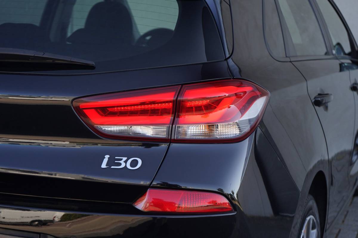 Hyundai i30 Hyundai I30 1.0 T-GDI Yes! 120pk, Panoramadak, Carplay, Led