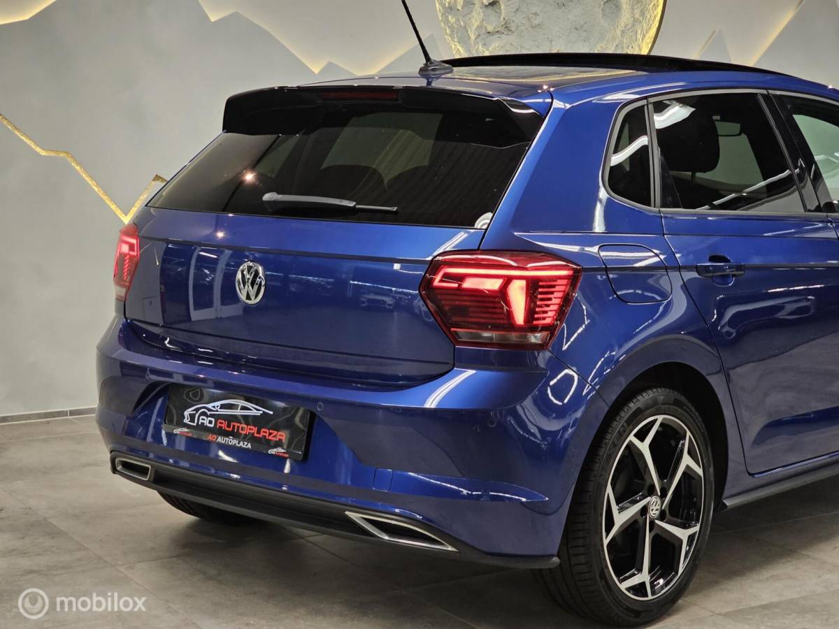 Volkswagen Polo Volkswagen Polo 1.0 TSI DSG R-line Panoramadak/Virtual/PDC