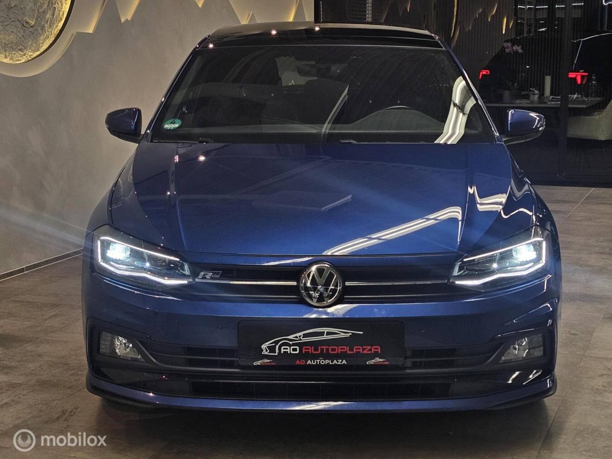 Volkswagen Polo Volkswagen Polo 1.0 TSI DSG R-line Panoramadak/Virtual/PDC