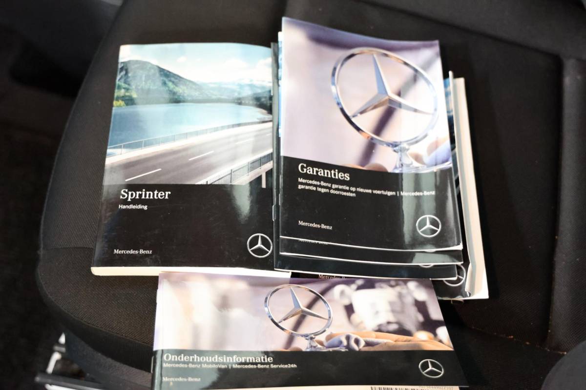 Mercedes-Benz Sprinter Mercedes-Benz Sprinter 314 2.2 CDI AUTOMAAT KOELWAGEN BAKWAGEN