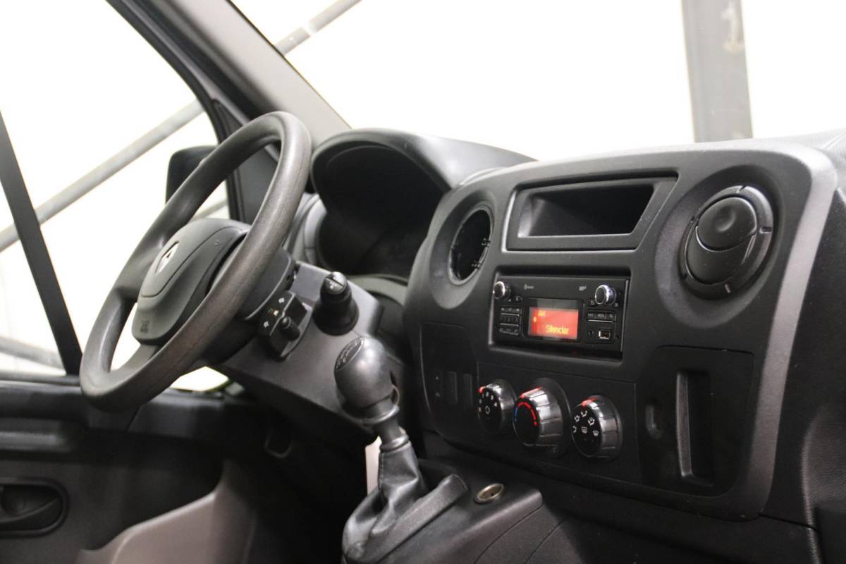 Renault Master Renault Master 2.3 dCi VRIESWAGEN KOELWAGEN DAG NACHT Renault Master T35 2.3 dCi VRIESWAGEN KOELWAGEN DAG NACHT
