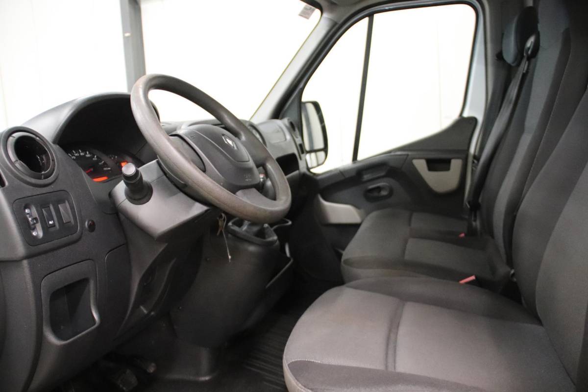 Renault Master Renault Master 2.3 dCi VRIESWAGEN KOELWAGEN DAG NACHT Renault Master T35 2.3 dCi VRIESWAGEN KOELWAGEN DAG NACHT