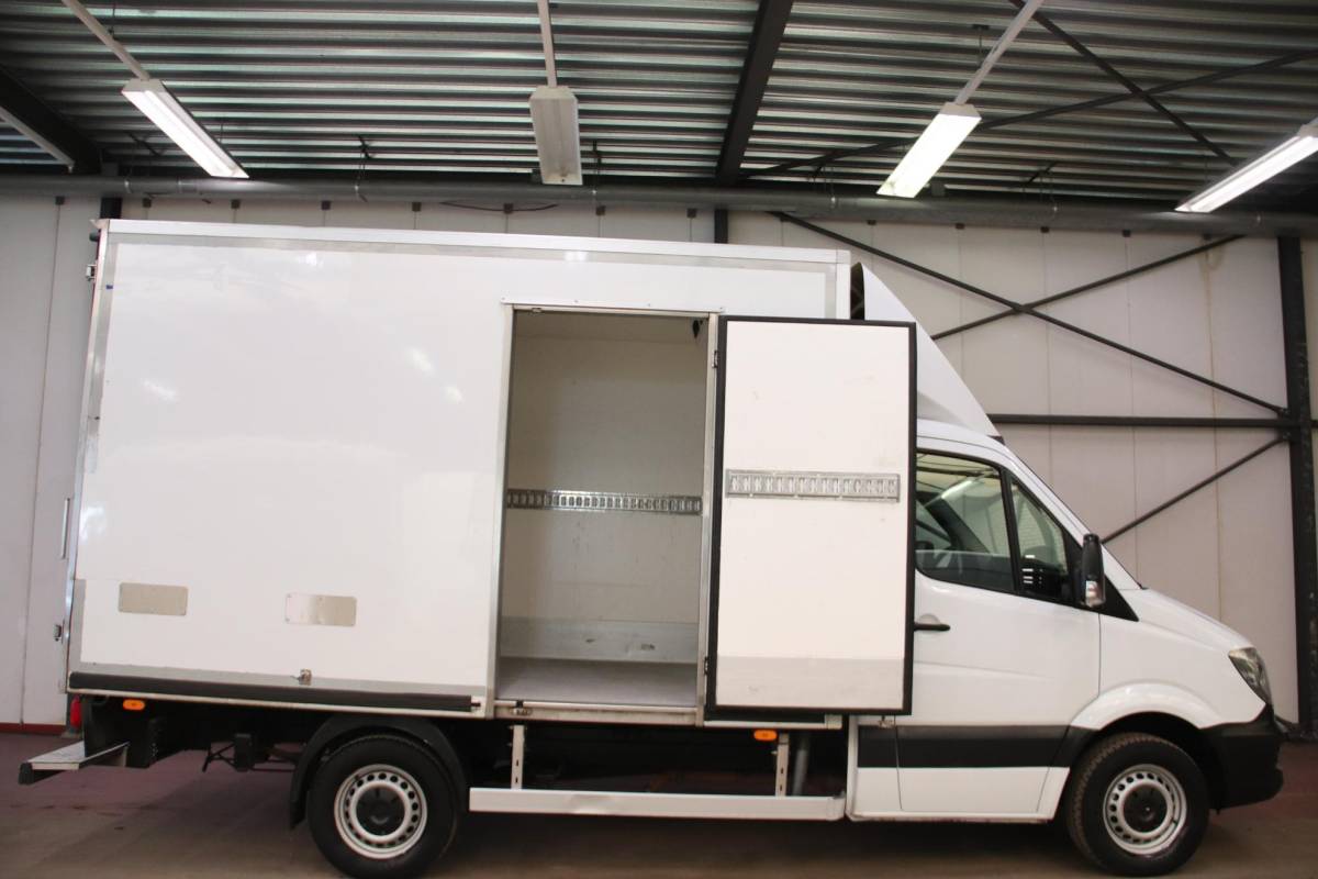 Mercedes-Benz Sprinter Mercedes-Benz Sprinter 2.2 CDI KOELWAGEN BAKWAGEN KOELAUTO EURO 6 Mercedes-Benz Sprinter 414 2.2 CDI KOELWAGEN BAKWAGEN KOELAUTO EURO 6