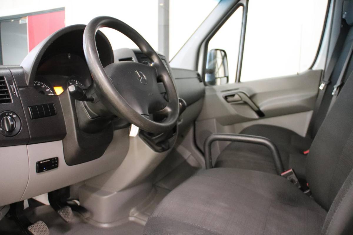 Mercedes-Benz Sprinter Mercedes-Benz Sprinter 2.2 CDI KOELWAGEN BAKWAGEN KOELAUTO EURO 6 Mercedes-Benz Sprinter 414 2.2 CDI KOELWAGEN BAKWAGEN KOELAUTO EURO 6