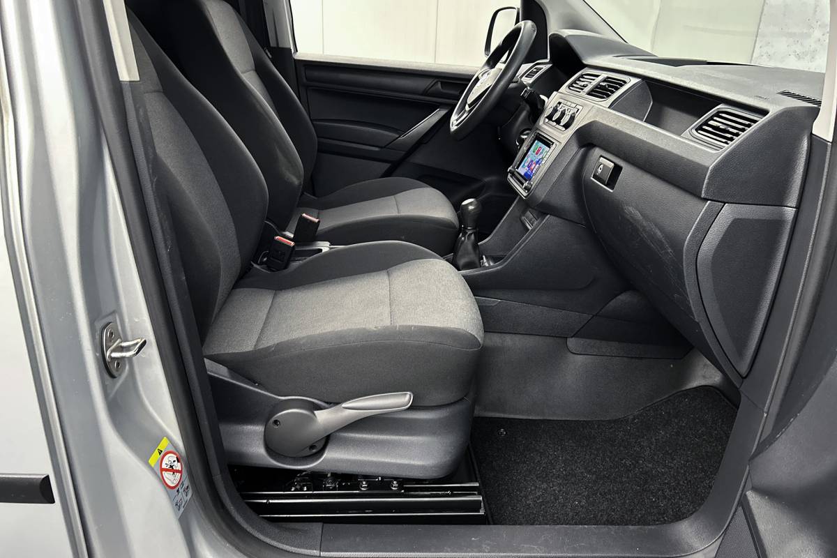 Volkswagen Caddy Volkswagen Caddy 2.0 TDI L1H1 BMT Trendline | Trekhaak | Navigatie | Airco | Apple Carplay