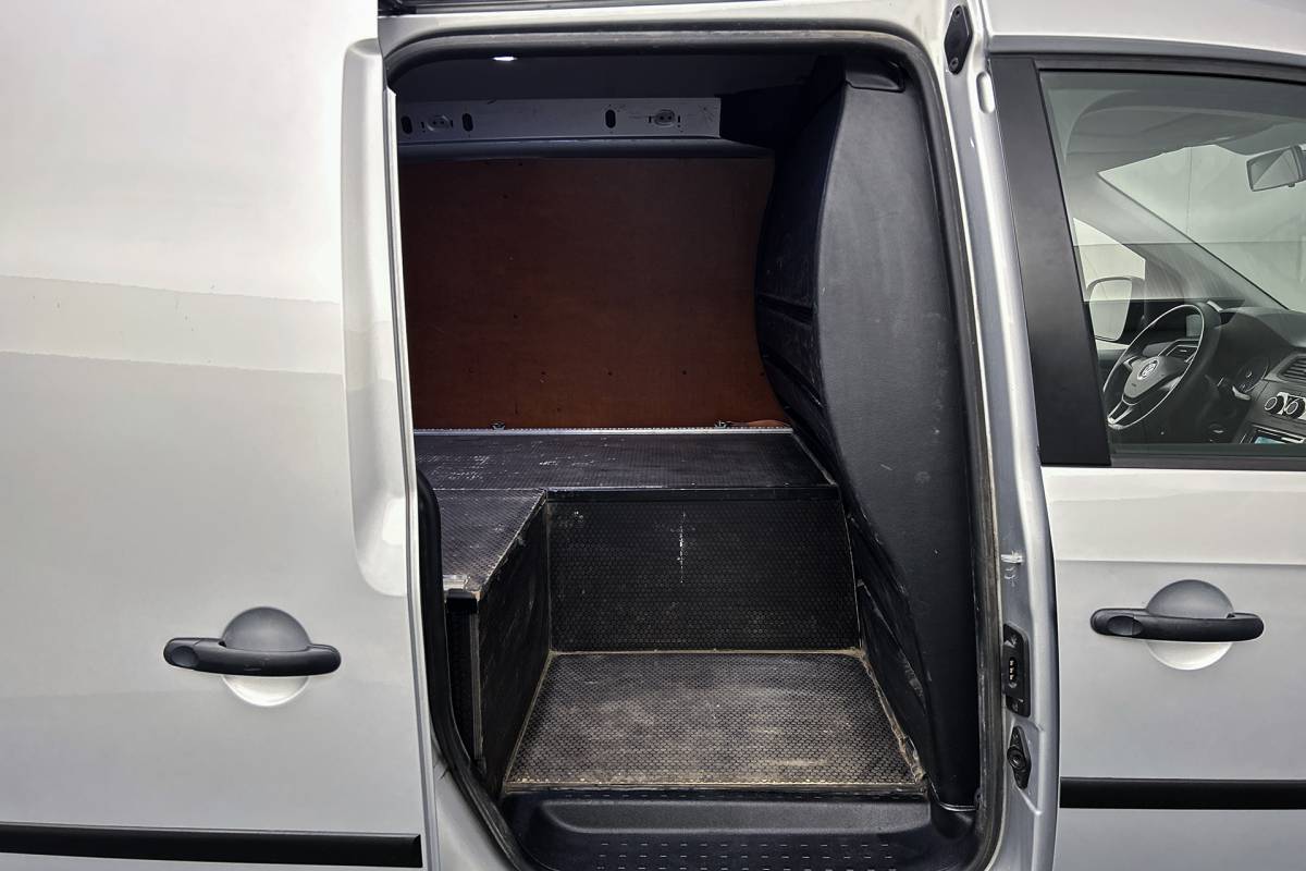 Volkswagen Caddy Volkswagen Caddy 2.0 TDI L1H1 BMT Trendline | Trekhaak | Navigatie | Airco | Apple Carplay