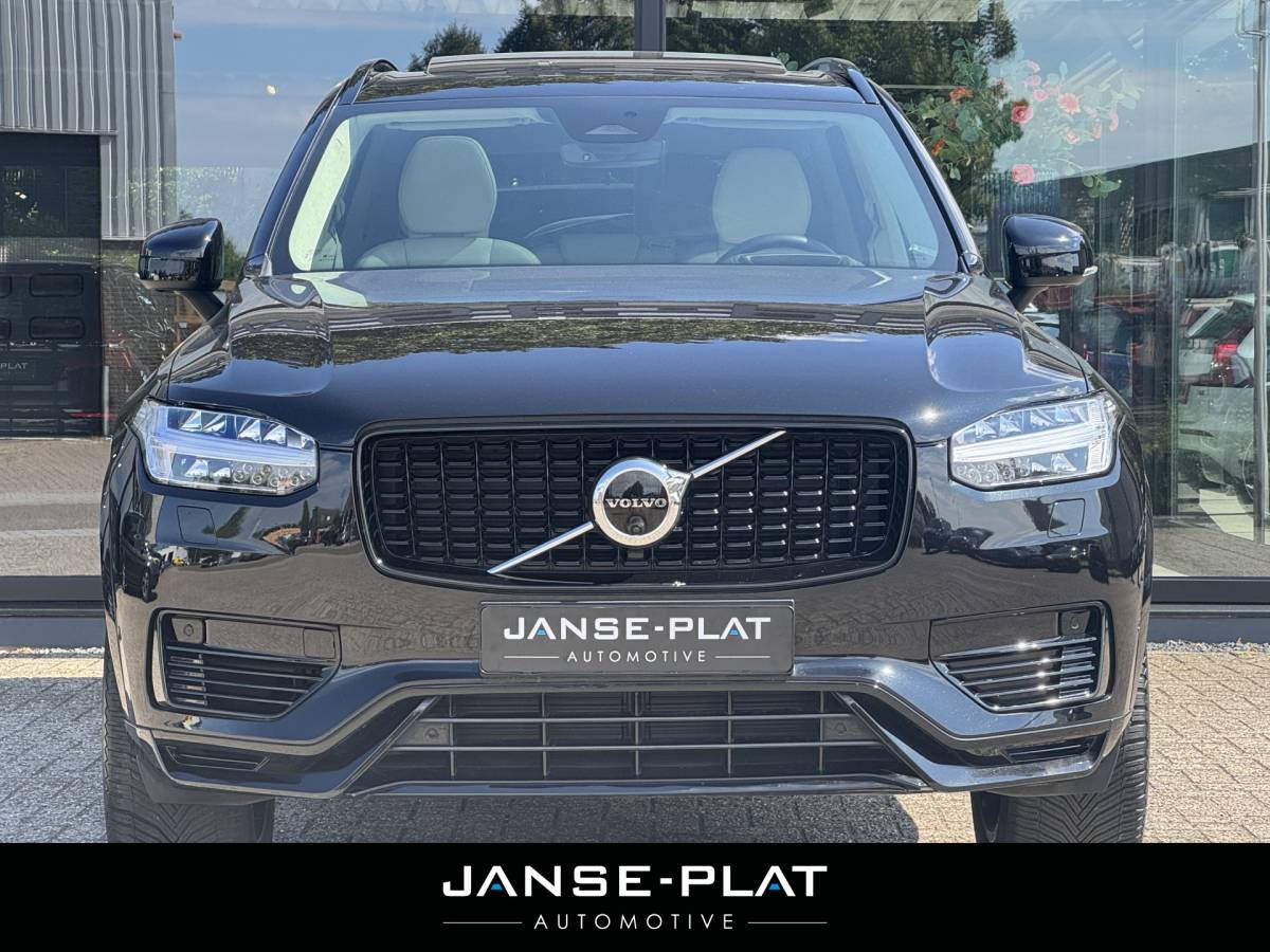 Volvo XC90 Volvo XC90 2.0 T8 Recharge AWD Ultimate Dark | Pano | SoH 100% |