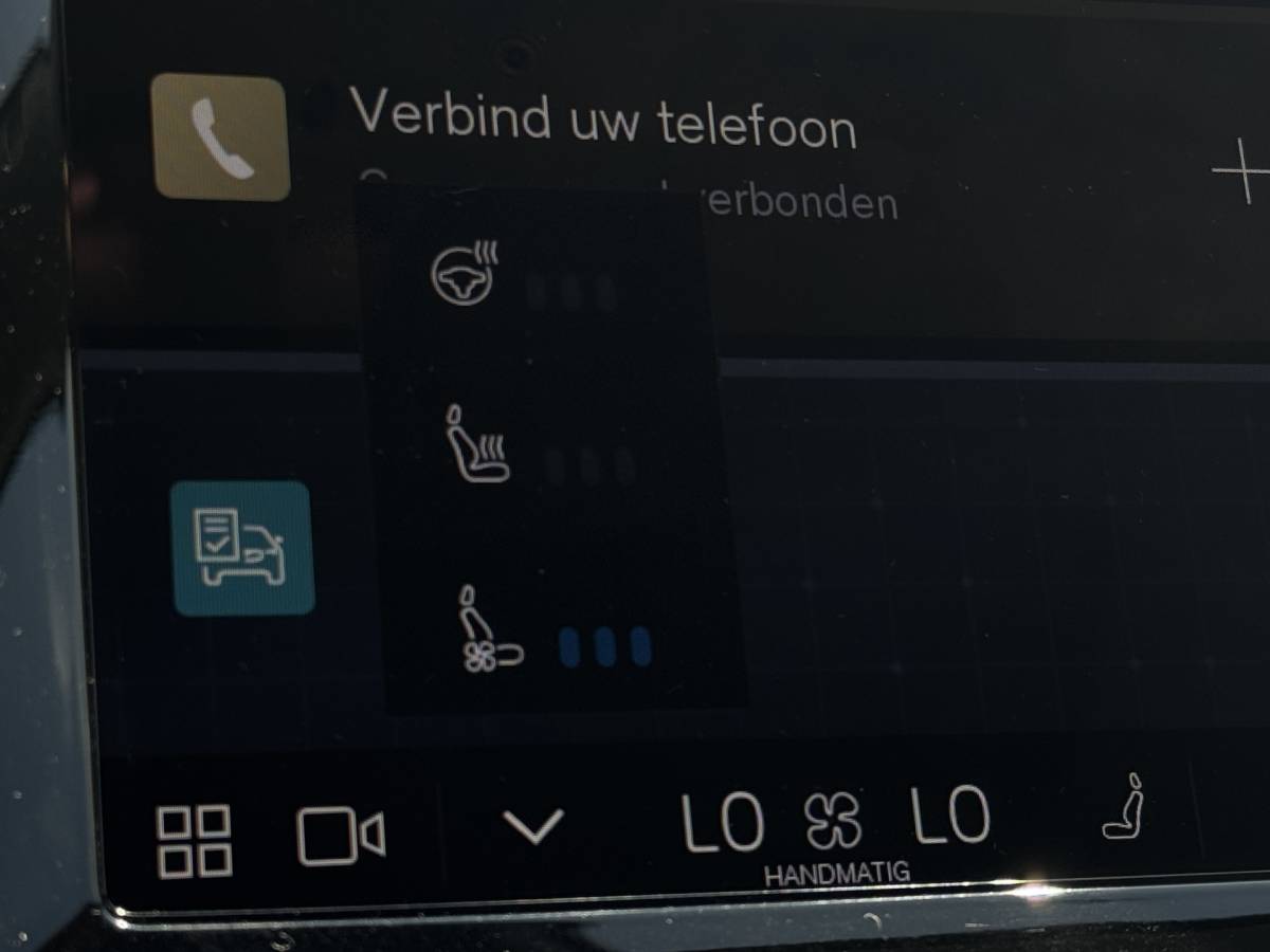 Volvo XC90 Volvo XC90 2.0 T8 Recharge AWD Ultimate Dark | Pano | SoH 100% |
