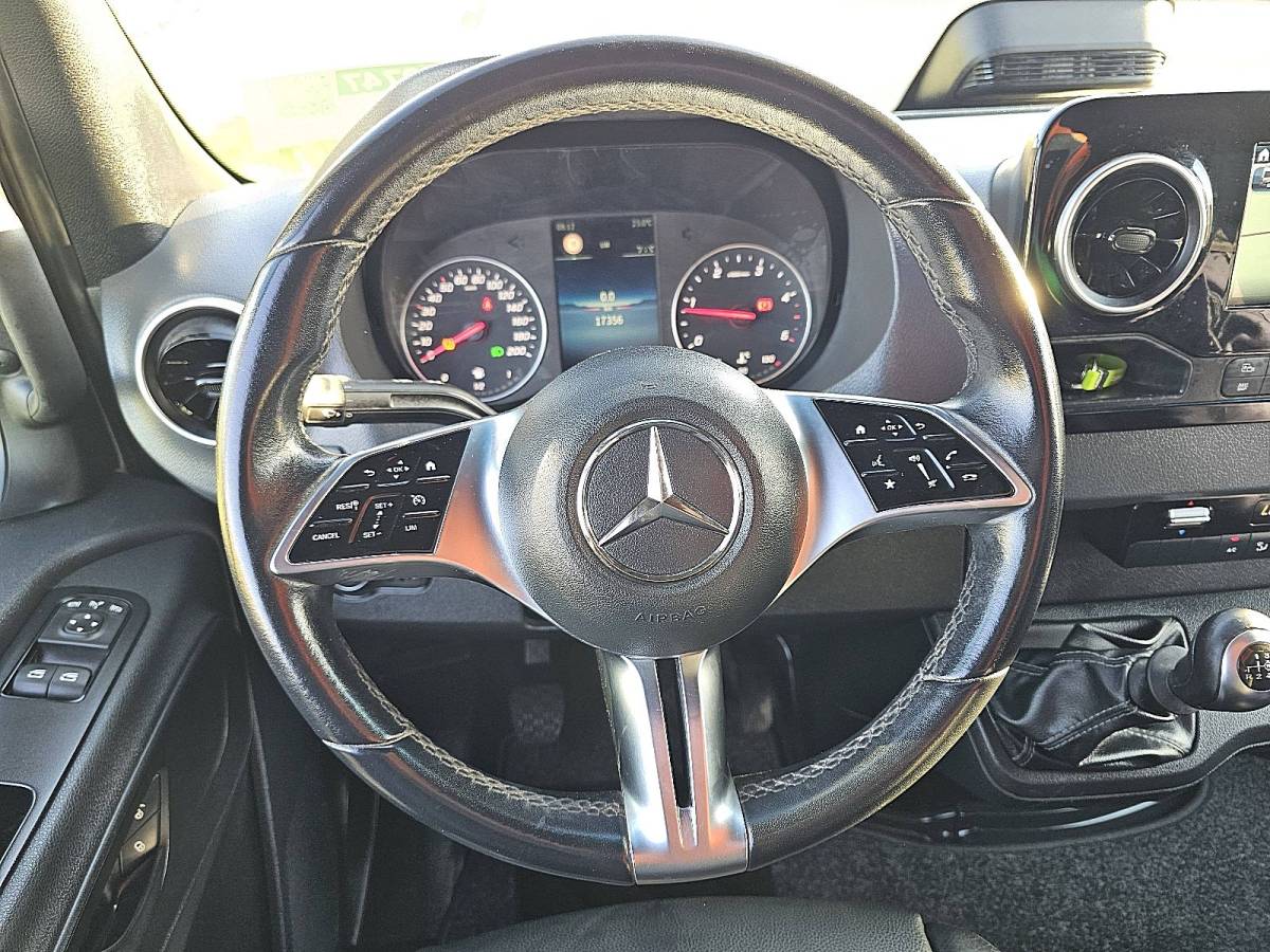 Mercedes-Benz Sprinter MERCEDES-BENZ SPRINTER 311 l2h2 mbux10  rwd