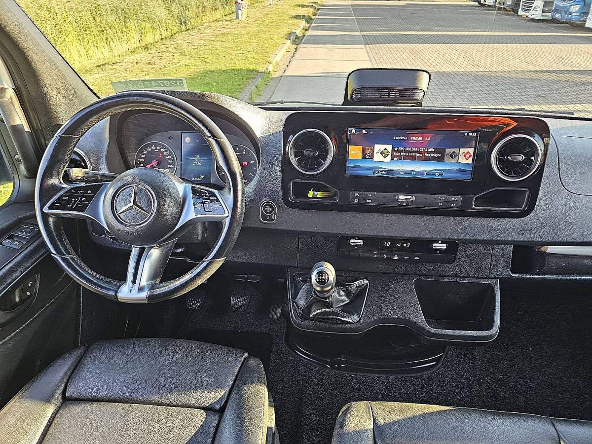 Mercedes-Benz Sprinter MERCEDES-BENZ SPRINTER 311 l2h2 mbux10  rwd