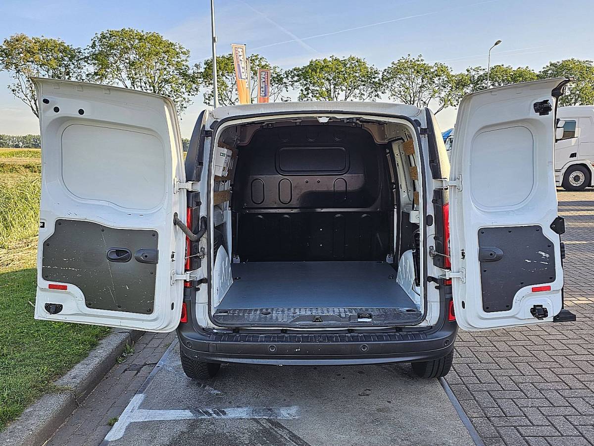 Mercedes-Benz Citan MERCEDES-BENZ CITAN 108 CDI long navi airco nap!