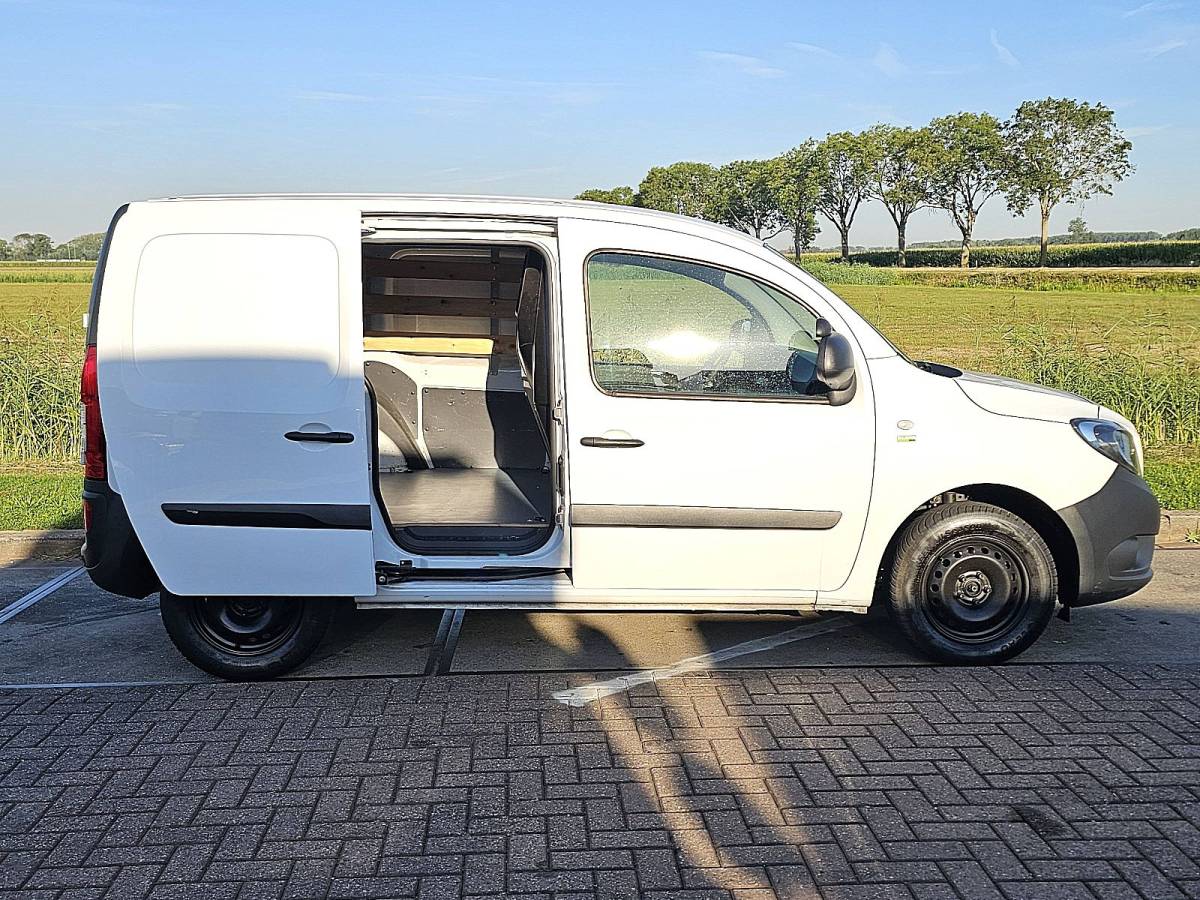 Mercedes-Benz Citan MERCEDES-BENZ CITAN 108 CDI long navi airco nap!
