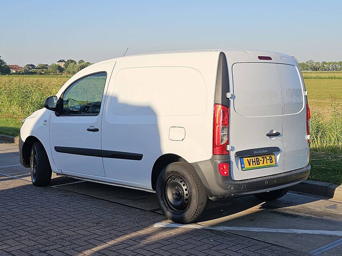 Mercedes-Benz Citan MERCEDES-BENZ CITAN 108 CDI long navi airco nap!