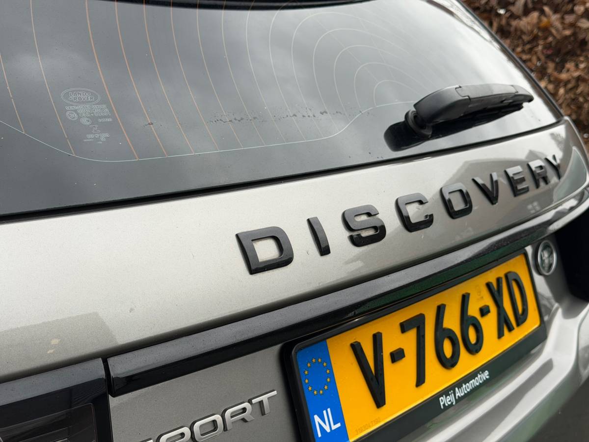 Land Rover Discovery Sport Land Rover Discovery Sport Grijs Kenteken / Automaat 2.0 TD4 Urban Series SE Dynamic|Pano
