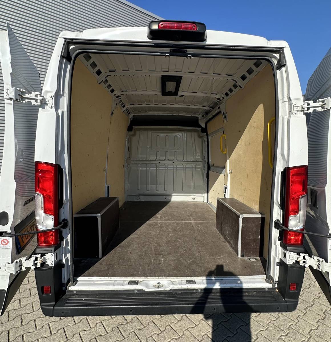Fiat Ducato Fiat Ducato 2.2 MultiJet 140PK S&S L2H2 3.5t