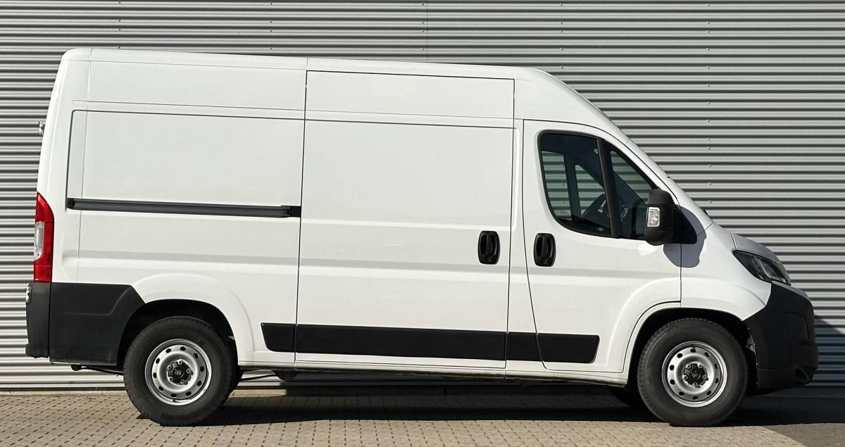 Fiat Ducato Fiat Ducato 2.2 MultiJet 140PK S&S L2H2 3.5t