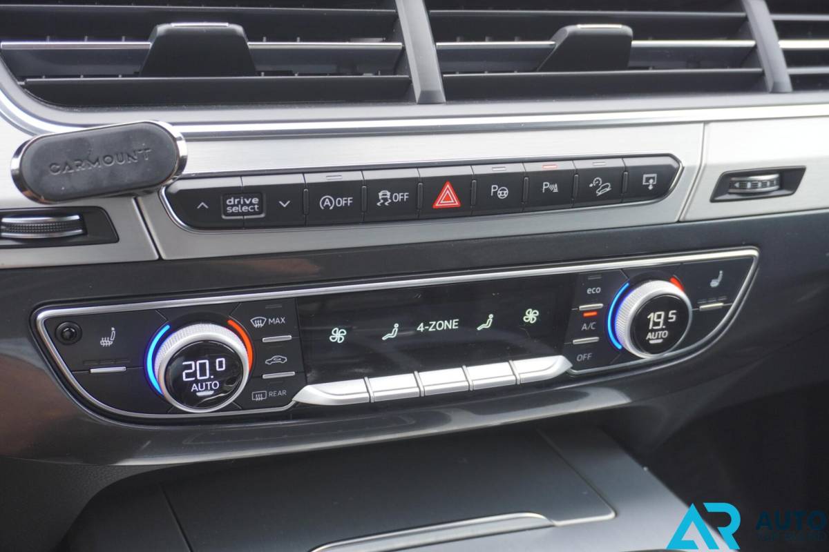 Audi SQ7 Audi SQ7 4.0 TDI quattro * Grijs kenteken * V8 * RS-Seats